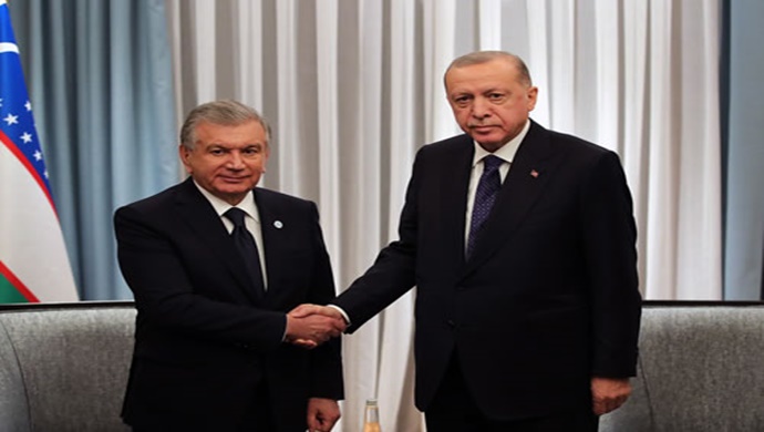 Cumhurbaşkanı Erdoğan, Özbekistan Cumhurbaşkanı Mirziyoyev ile görüştü