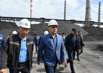 Президент Садыр Жапаров ознакомился с состоянием ТЭЦ г. Бишкек