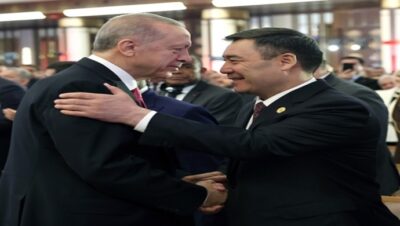 Cumhurbaşkanı Sadyr Japarov, Türkiye Cumhurbaşkanı Recep Tayyip Erdoğan’ın Ankara’da düzenlenen yemin törenine onur konuğu olarak katıldı
