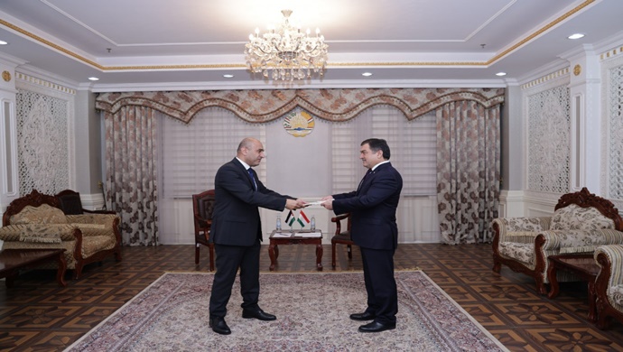 Presentation of the copy of сredential of new Palestinian Ambassador