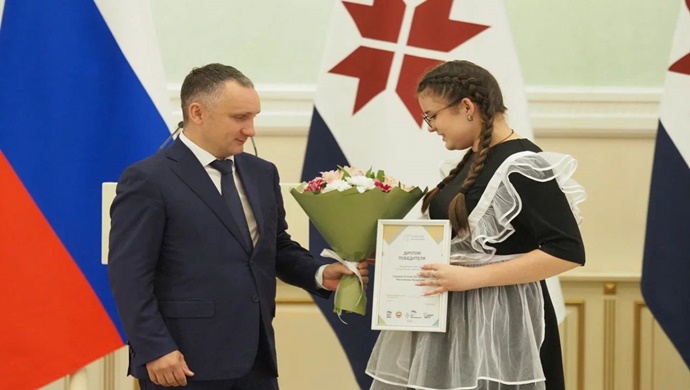 «Единая Россия» наградила в Мордовии победителей всероссийских акций партпроекта «Мир возможностей»