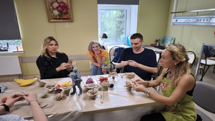 “Birleşik Rusya”nın desteğiyle St. Petersburg’da üç metrelik “Vatan Savunucusu” heykeli yaratılacak