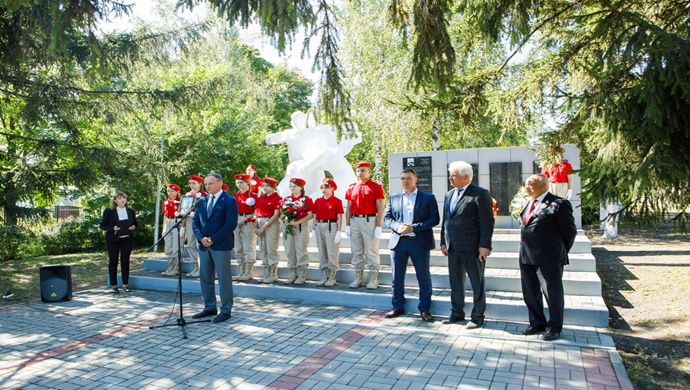 В Воронежской области активисты «Единой России» почтили память участника последнего сражения Второй мировой войны