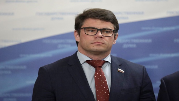 Birleşik Rusya, vatandaşları telefon dolandırıcılarından korumak için yeni önlemler geliştirdi.