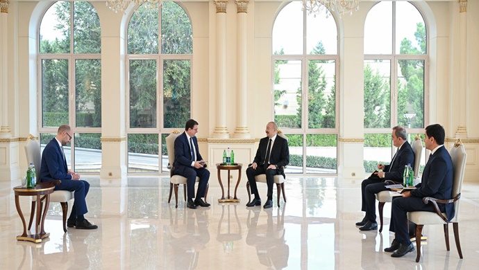İlham Aliyev, Azerbaycan’a yeni atanan Avusturya Büyükelçisi’ni kabul etti